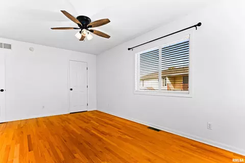 2116 S 2nd Ave, Morton, IL 61550 photo 27