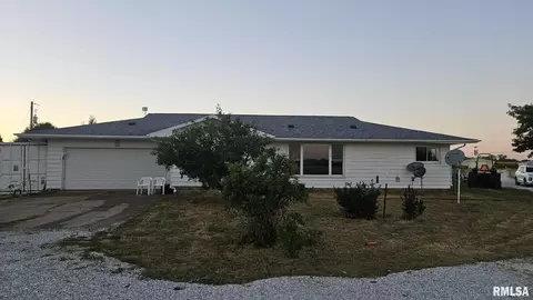 11283 E Il Hwy 9, Ellisville, IL 61431