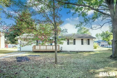 Other - 216 E Glendale St, Manito, IL 61546 photo 2 of 8