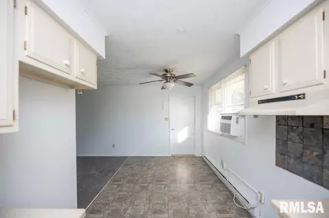 Other - 216 E Glendale St, Manito, IL 61546 photo 5 of 8