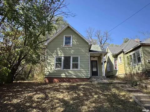 1619 S Easton Ave, Peoria, IL 61605