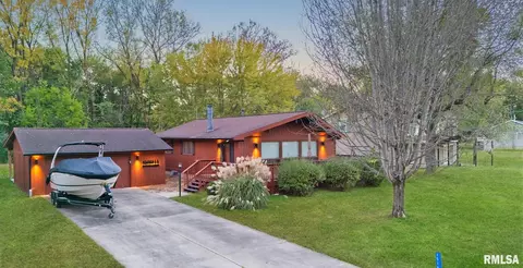 1516 Lakeview Rd N, Dahinda, IL 61428