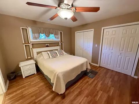 608 W Burton Ave, Eureka, IL 61530 photo 11