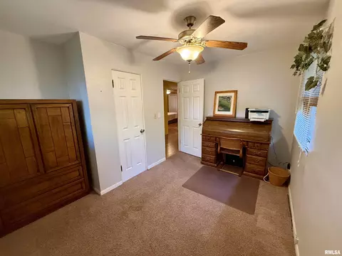 608 W Burton Ave, Eureka, IL 61530 photo 20