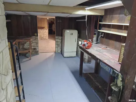 Other - 283 W Walnut St, Canton, IL 61520 photo 6 of 16
