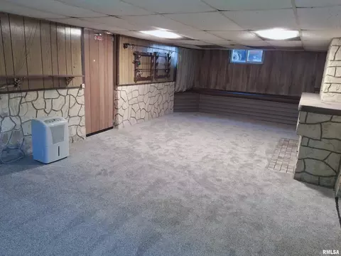 Other - 283 W Walnut St, Canton, IL 61520 photo 4 of 16