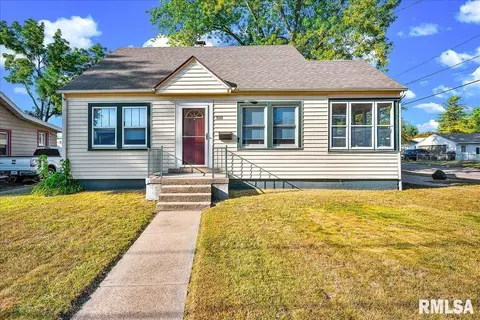 511 E Pasadena Ave, Peoria, IL 61603