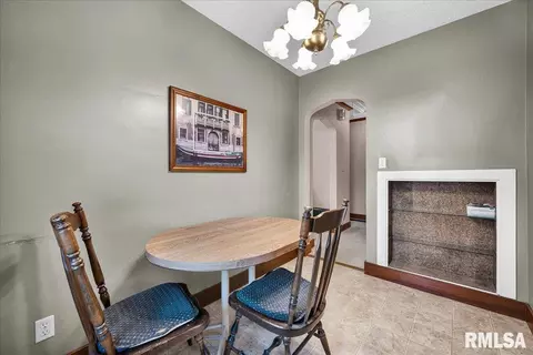 511 E Pasadena Ave, Peoria, IL 61603 photo 5