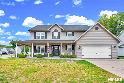 101 Woodbrook Ct, East Peoria, IL 61611