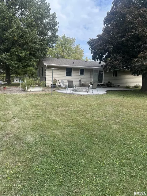 2200 Oak Dr, Eureka, IL 61530 photo 9