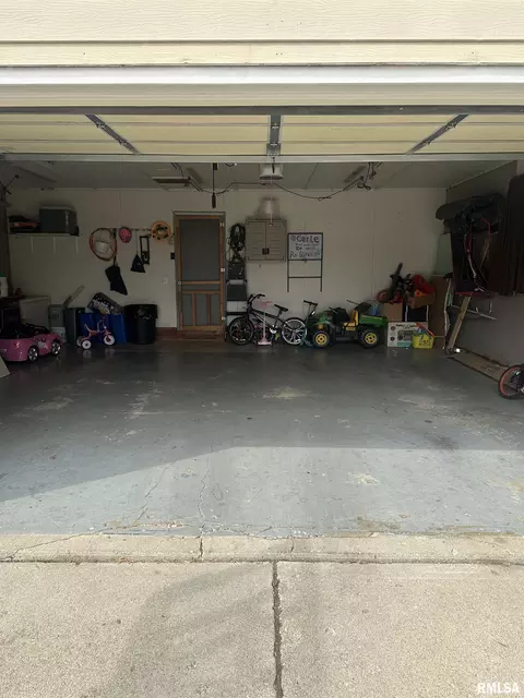 2200 Oak Dr, Eureka, IL 61530 photo 30