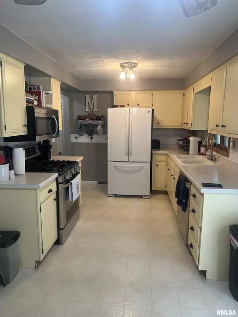2200 Oak Dr, Eureka, IL 61530 photo 15