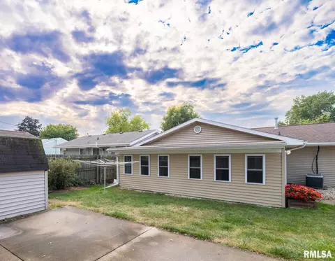 Other - 416 Capri St, Pekin, IL 61554 photo 6 of 8