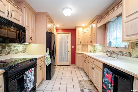 8320 N Blackbridge Rd, Edwards, IL 61528 photo 8
