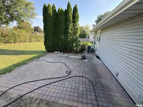 707 Devonshire Rd, Washington, IL 61571 photo 19