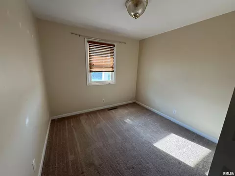 707 Devonshire Rd, Washington, IL 61571 photo 13