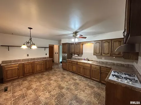 121 Jay Ave, Morton, IL 61550 photo 19
