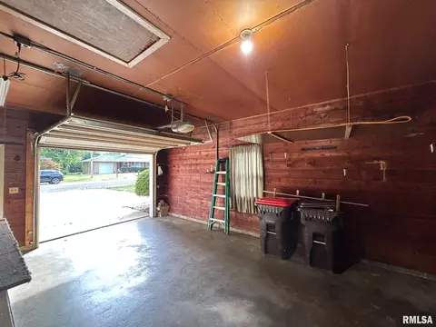 121 Jay Ave, Morton, IL 61550 photo 29