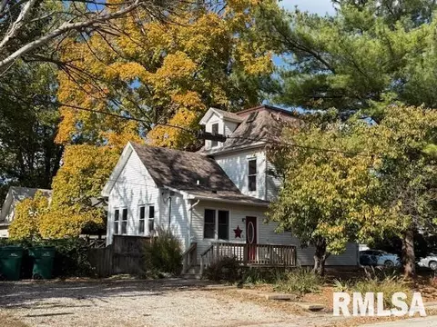 Other - 827 E Carroll St, Macomb, IL 61455 photo 33 of 35