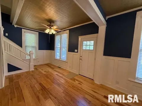 Other - 827 E Carroll St, Macomb, IL 61455 photo 1 of 35