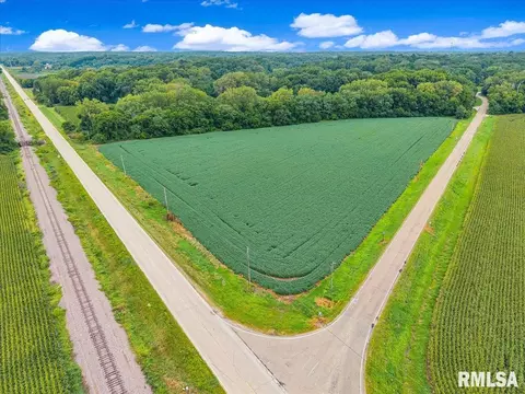 4121 N Koerner Rd, Peoria, IL 61614