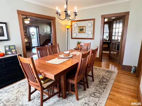 Dining - 607 S Main St, Eureka, IL 61530 photo 2 of 3