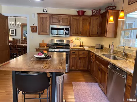 Kitchen - 607 S Main St, Eureka, IL 61530 photo 5 of 7