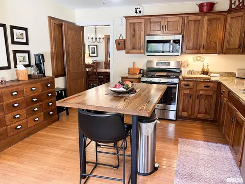 Kitchen - 607 S Main St, Eureka, IL 61530 photo 4 of 7