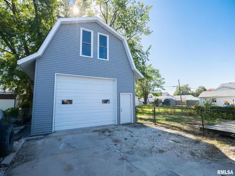 836 E Ash St, Canton, IL 61520 photo 40
