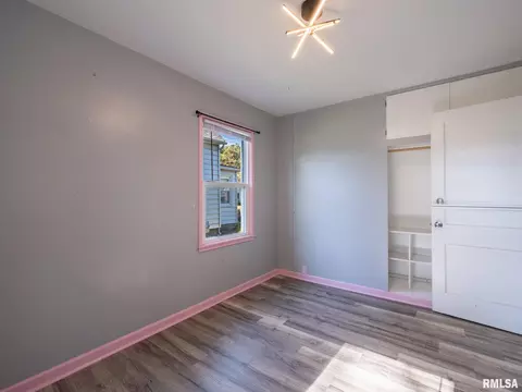 836 E Ash St, Canton, IL 61520 photo 24