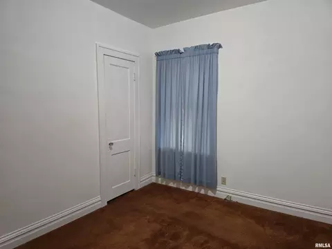 1195 S Main St, Canton, IL 61520 photo 27