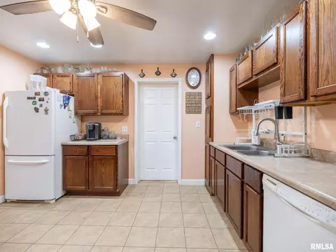 522 8th St, Lacon, IL 61540 photo 12