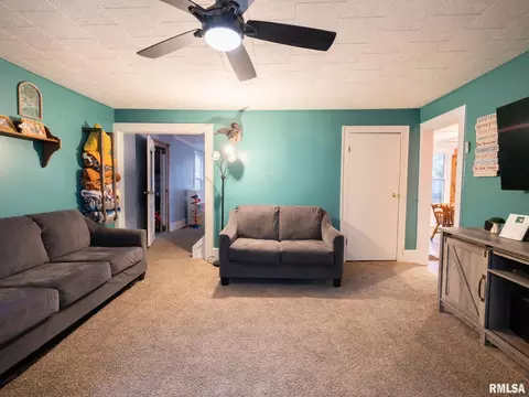 522 8th St, Lacon, IL 61540 photo 7