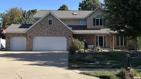 26 Linden Ct, Morton, IL 61550