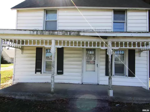 Exterior - 643 E Polk St, Cuba, IL 61427 photo 2 of 14