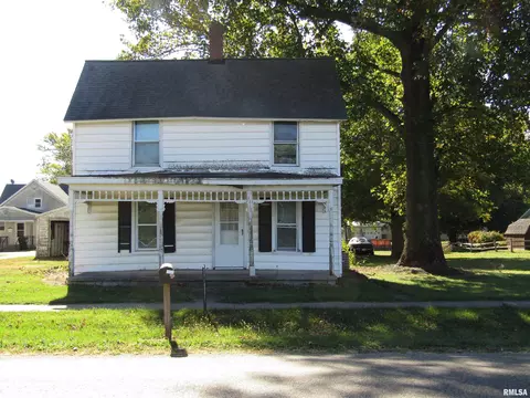 643 E Polk St, Cuba, IL 61427