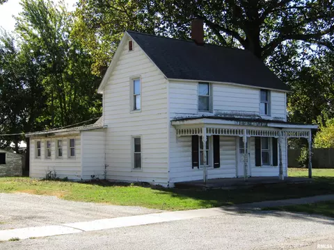 Exterior - 643 E Polk St, Cuba, IL 61427 photo 5 of 14