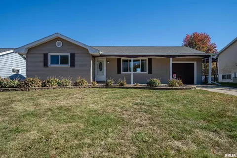 1020 S Mesa Dr, Peoria, IL 61607