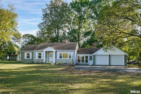 1634 W Alta Rd, Peoria, IL 61615