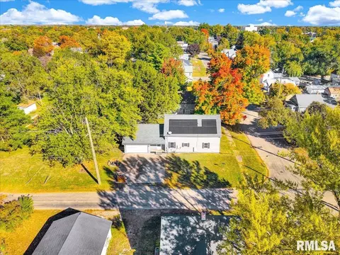 View/Area - 856 S 2nd Ave, Canton, IL 61520 photo 1 of 6