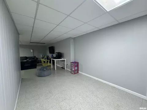 Other - 208 Jana Rd, Macomb, IL 61455 photo 5 of 6