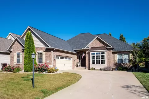 3821 W Anchor Dr, Peoria, IL 61615