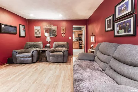 Living - 1320 W Cedar Hills Dr, Dunlap, IL 61525 photo 5 of 8