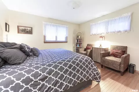 Bedroom - 1320 W Cedar Hills Dr, Dunlap, IL 61525 photo 3 of 5
