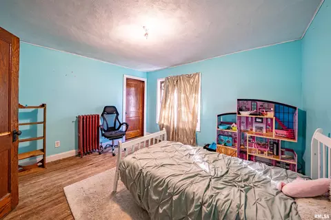 Bedroom - 604 E 3rd St, Delavan, IL 61734 photo 4 of 14