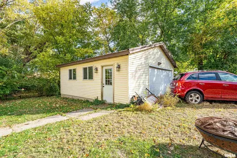 Other - 604 E 3rd St, Delavan, IL 61734 photo 1 of 2