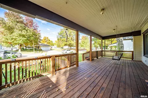 Exterior - 604 E 3rd St, Delavan, IL 61734 photo 7 of 10