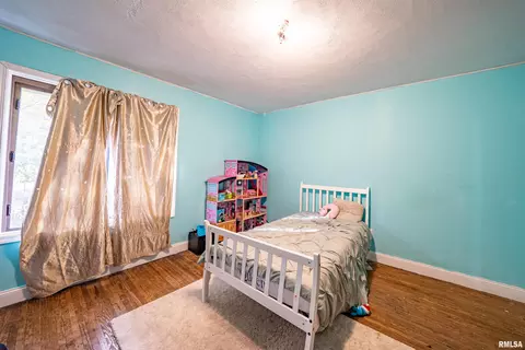 Bedroom - 604 E 3rd St, Delavan, IL 61734 photo 3 of 14