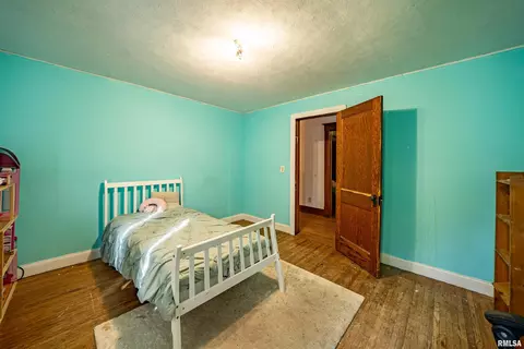Bedroom - 604 E 3rd St, Delavan, IL 61734 photo 6 of 14