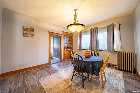 Dining - 604 E 3rd St, Delavan, IL 61734 photo 2 of 3